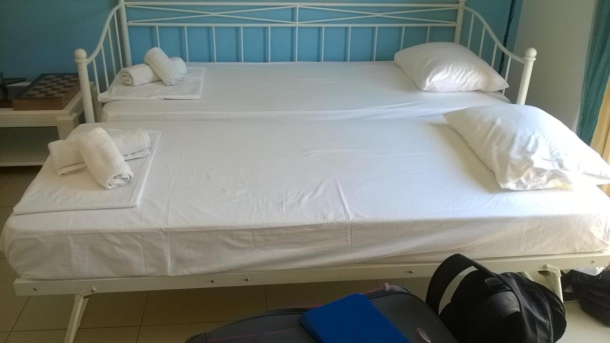 Giannmary Lägenhet Palaiochora Exteriör bild